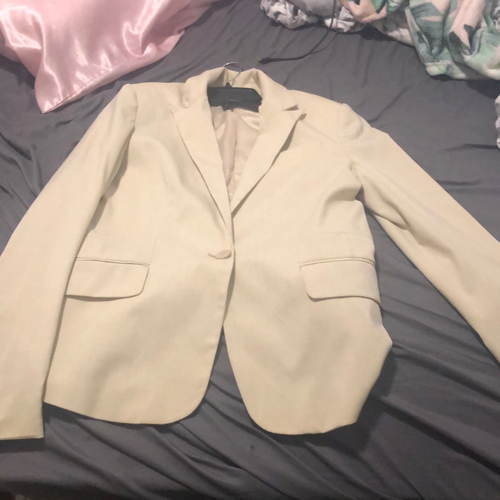 cream blazer